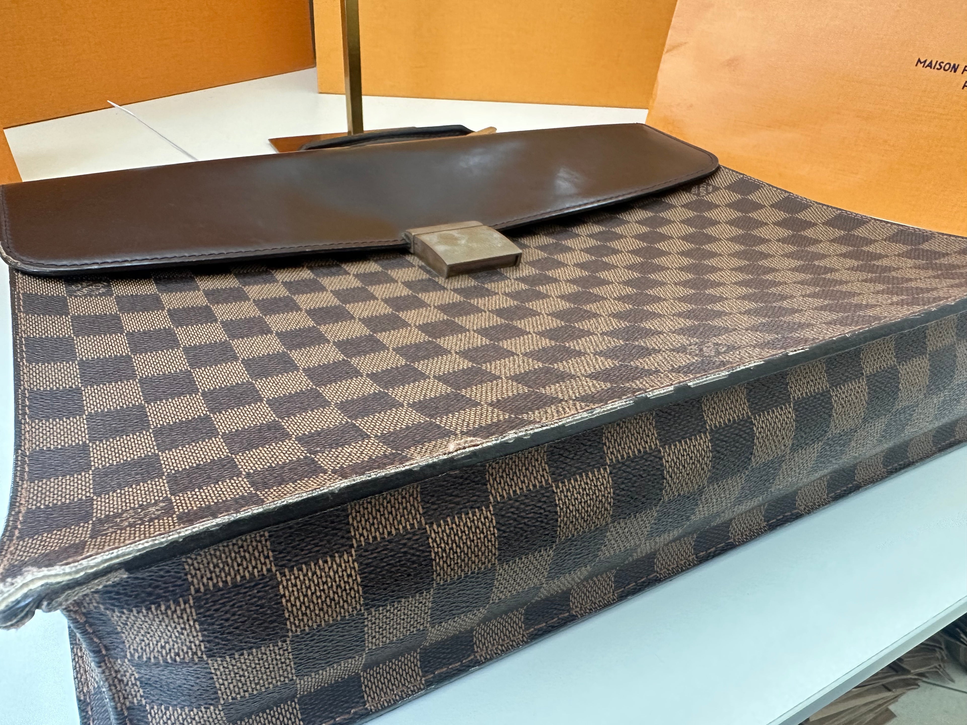 Louis Vuitton Altona PM