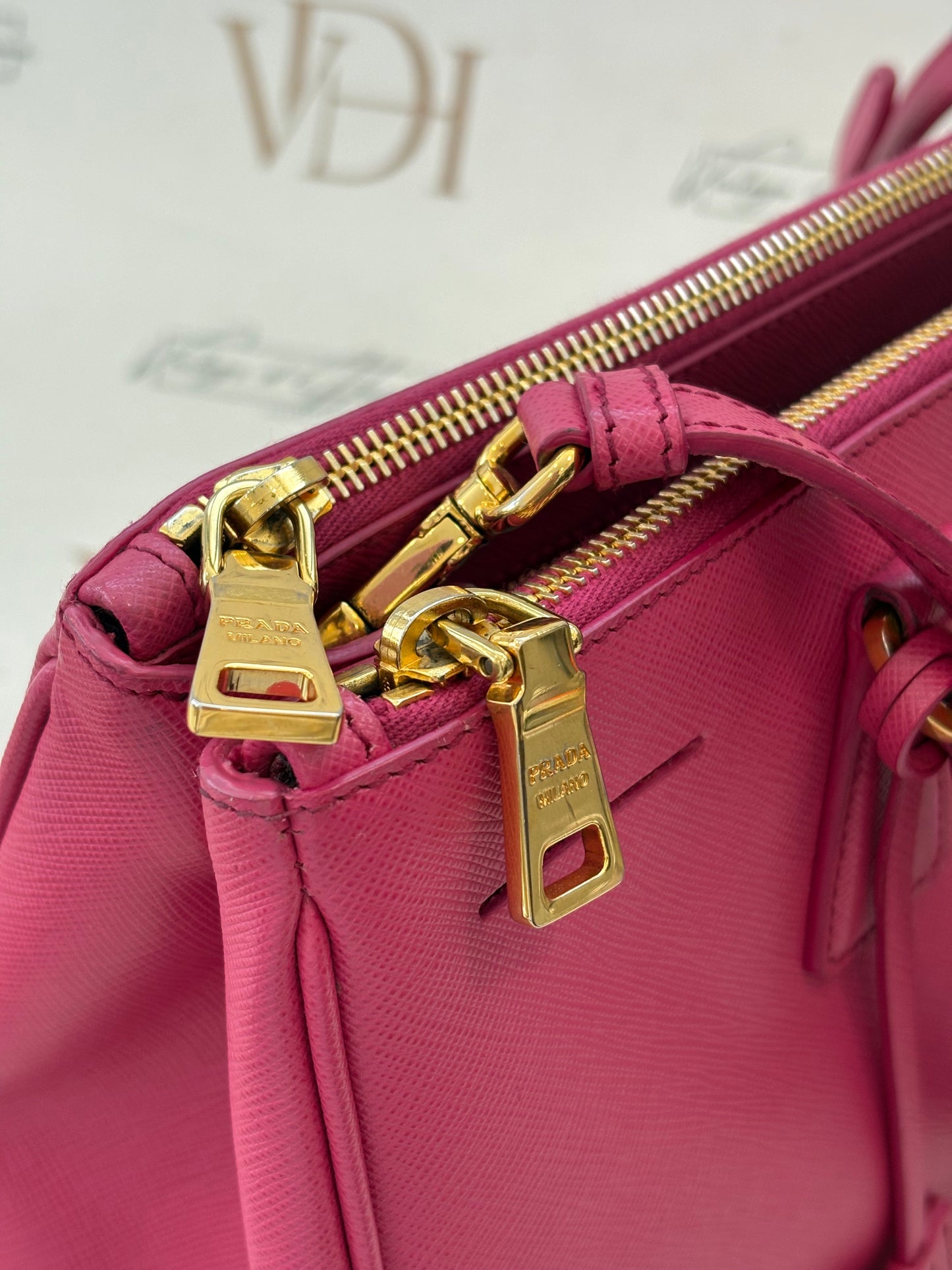 201015 - Prada Galleria Pink