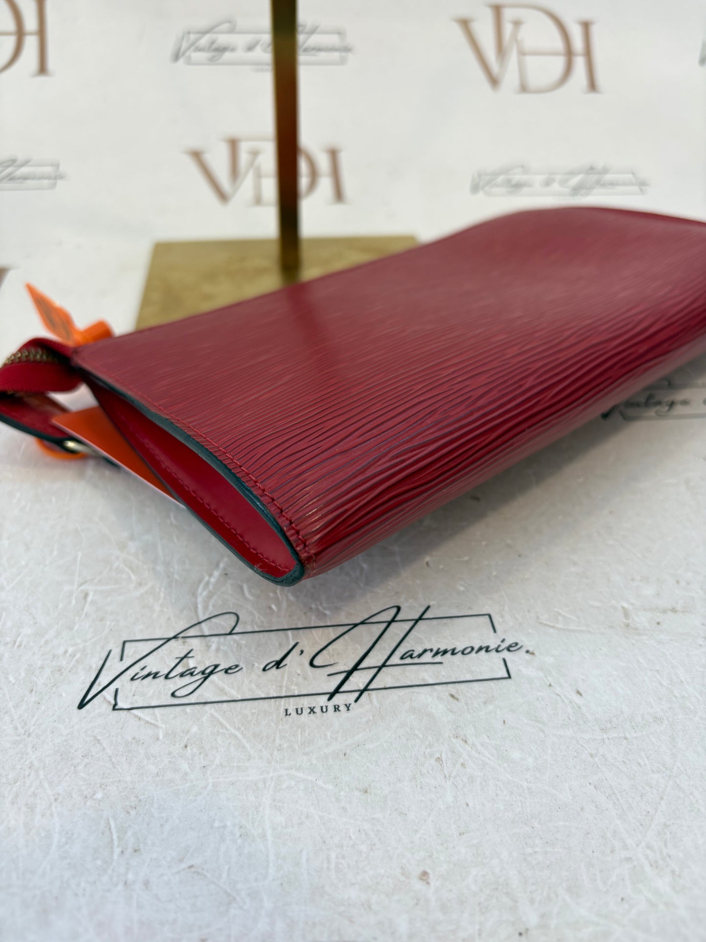 018383 - Louis Vuitton Pochette Accessoires