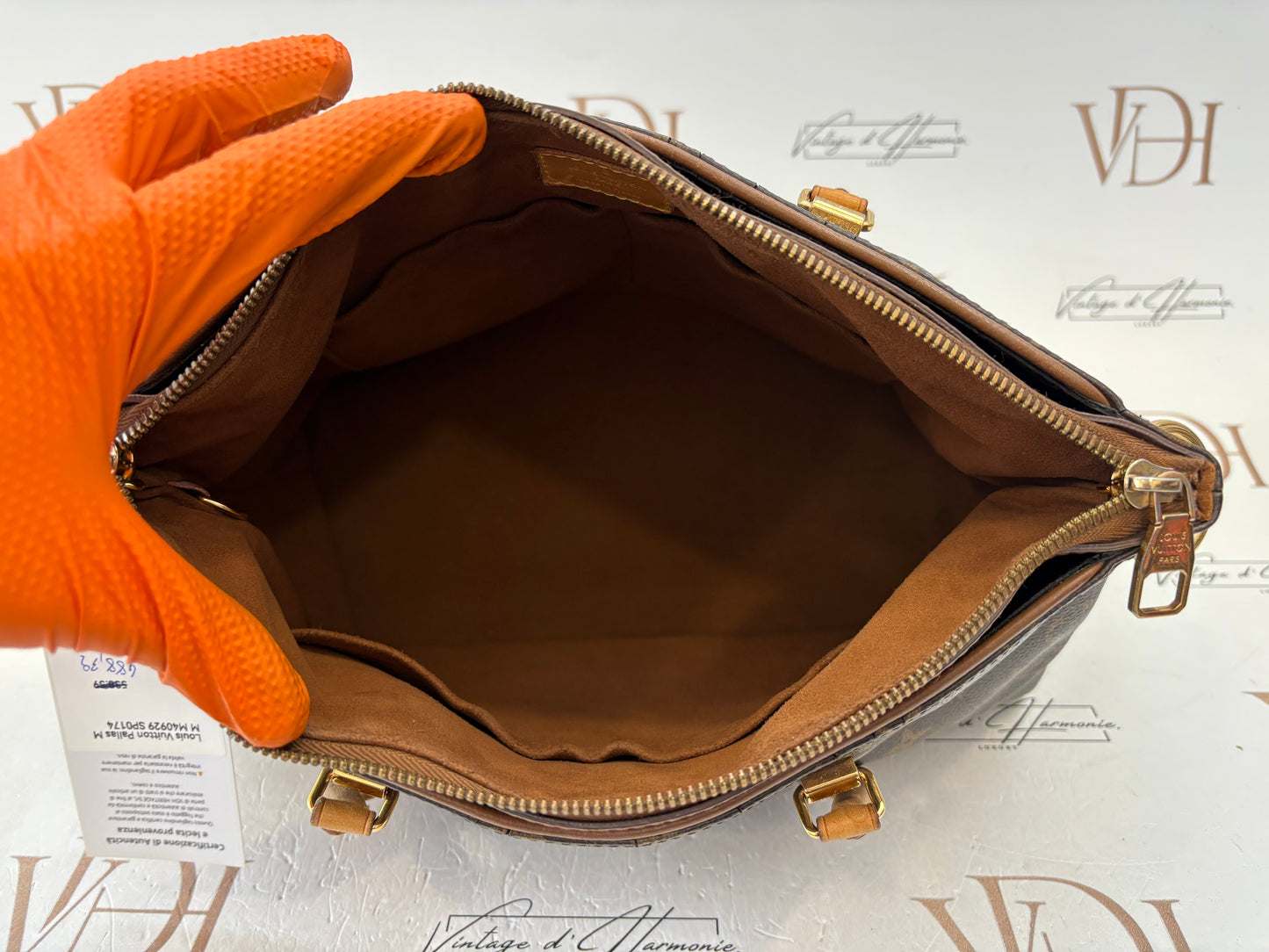 018771 - Louis Vuitton Pallas