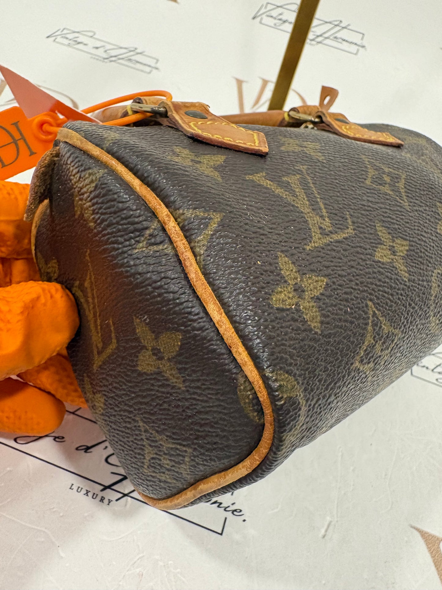 017804 - Louis Vuitton Mini Speedy