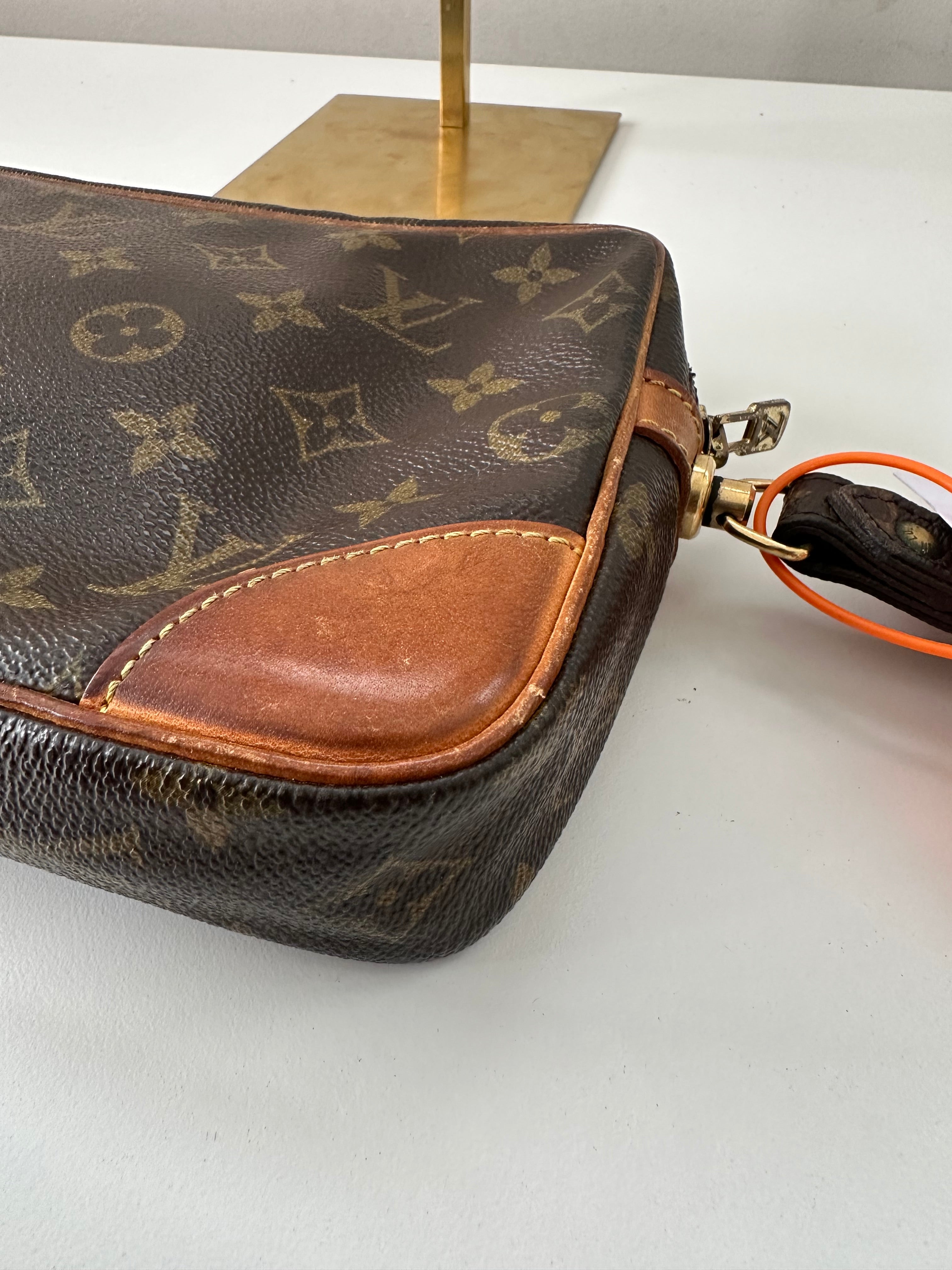 Louis Vuitton Dragonne GM