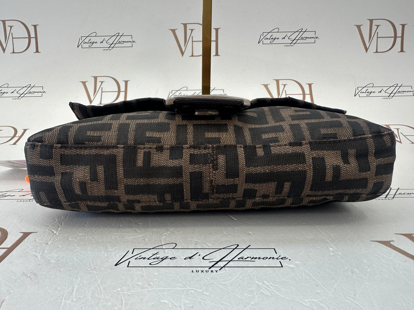 382677 - Fendi Mamma Forever