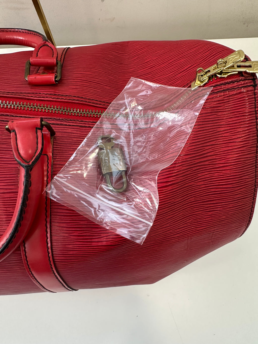 Louis Vuitton Keepall 50 Red Epi