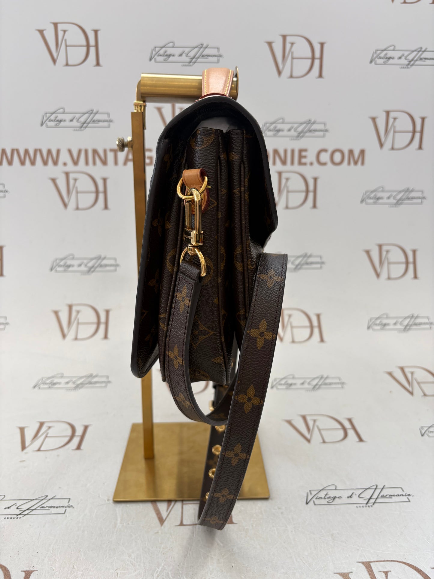 201114 - Louis Vuitton Metis