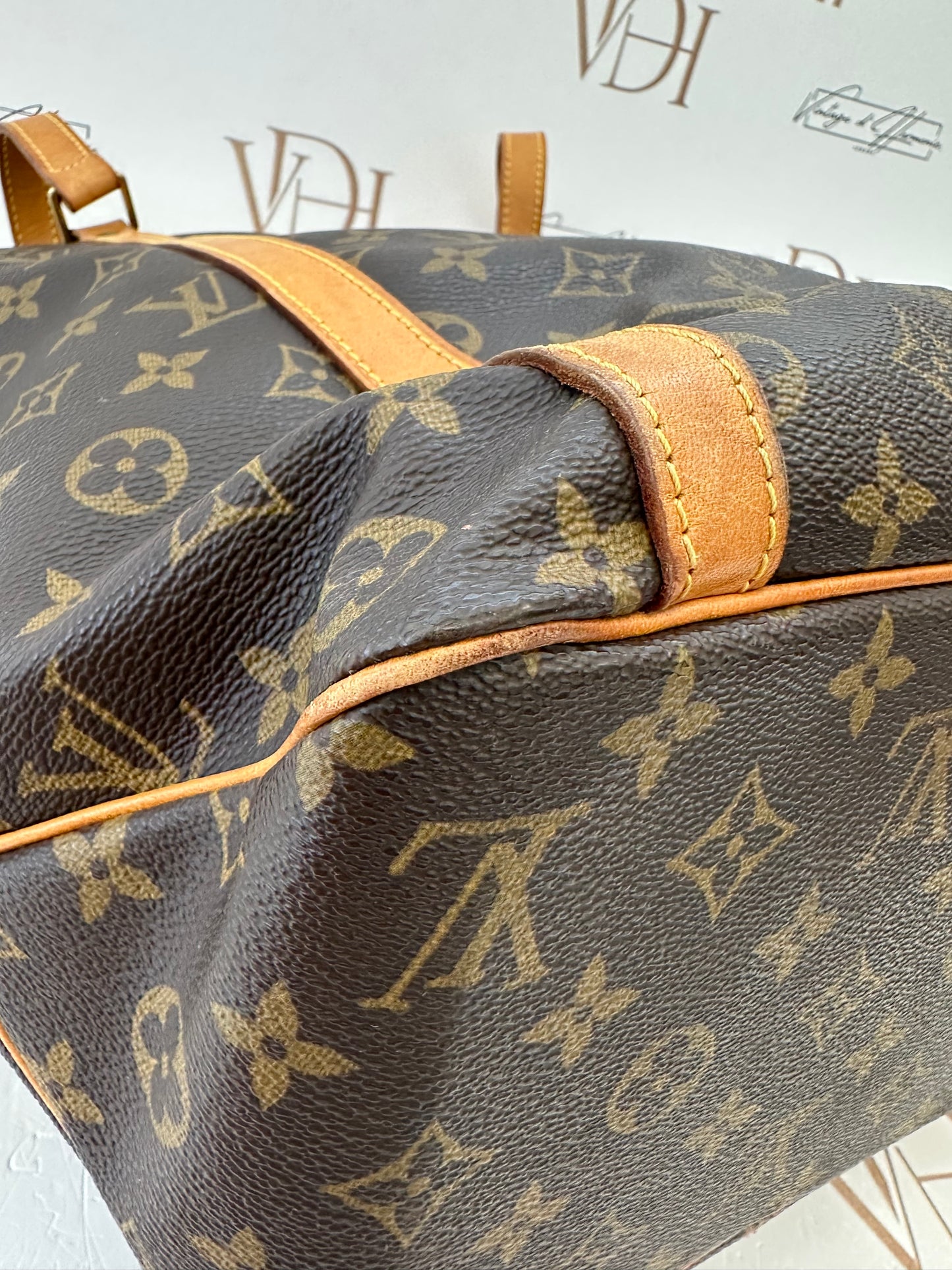016860 - Louis Vuitton Sac Shopping