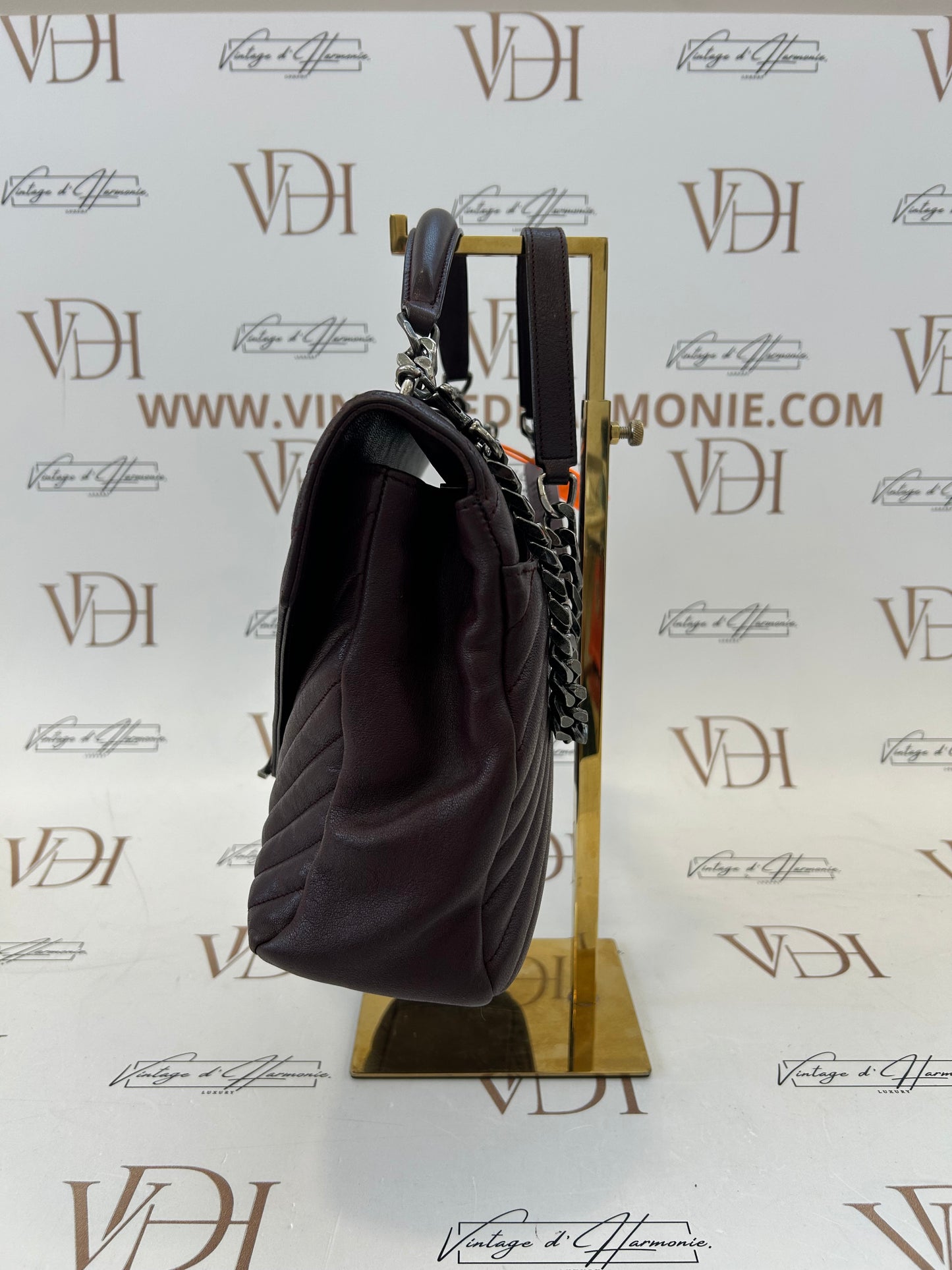 201699 - YSL COLLEGE