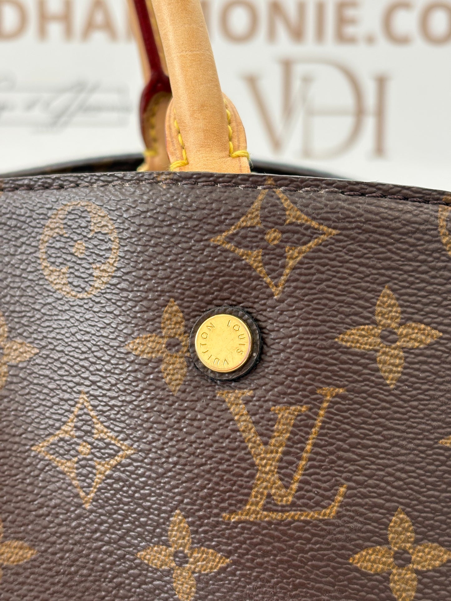 018367 - Louis Vuitton Montaigne MM