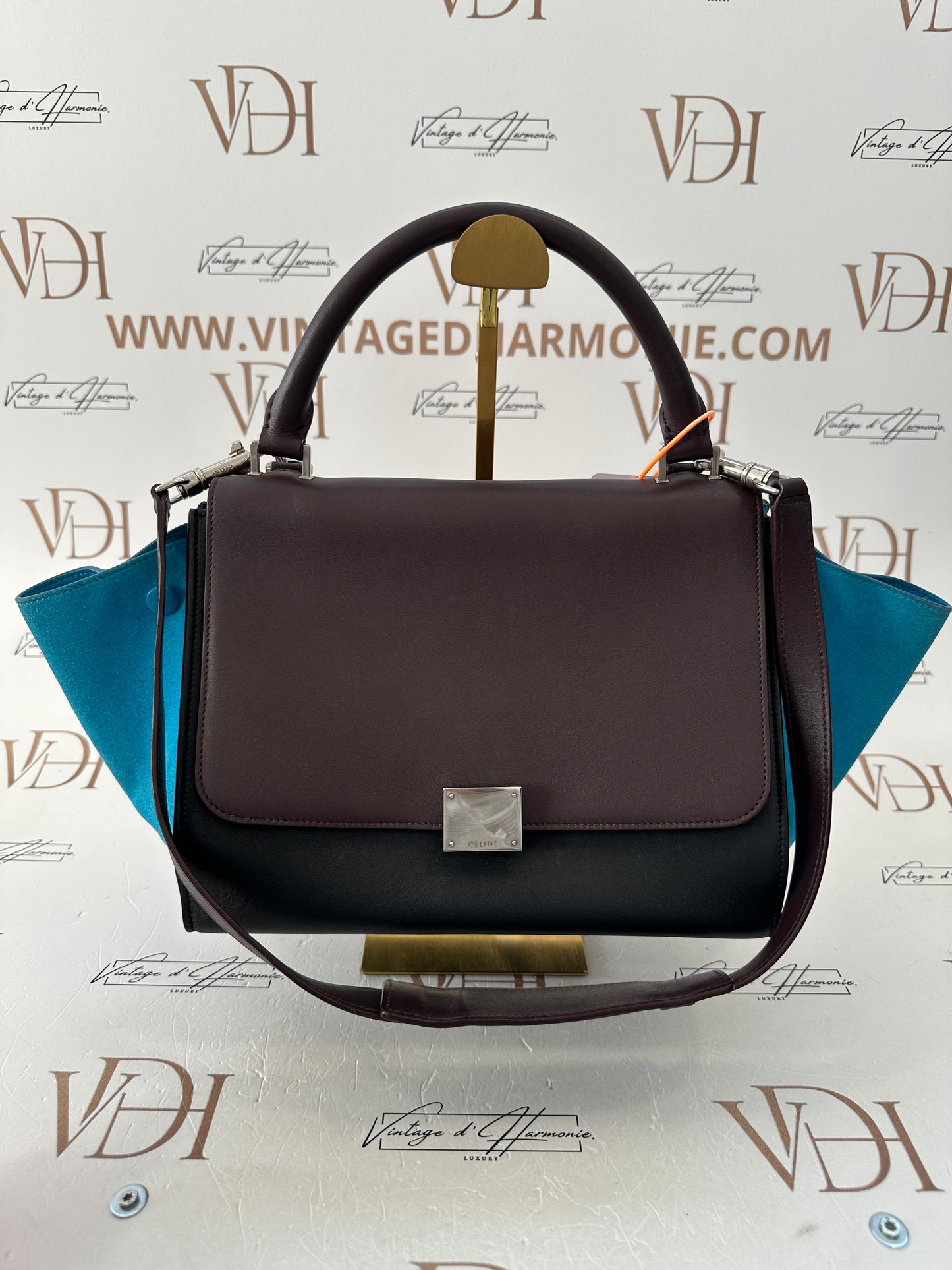 Celine Trapeze
