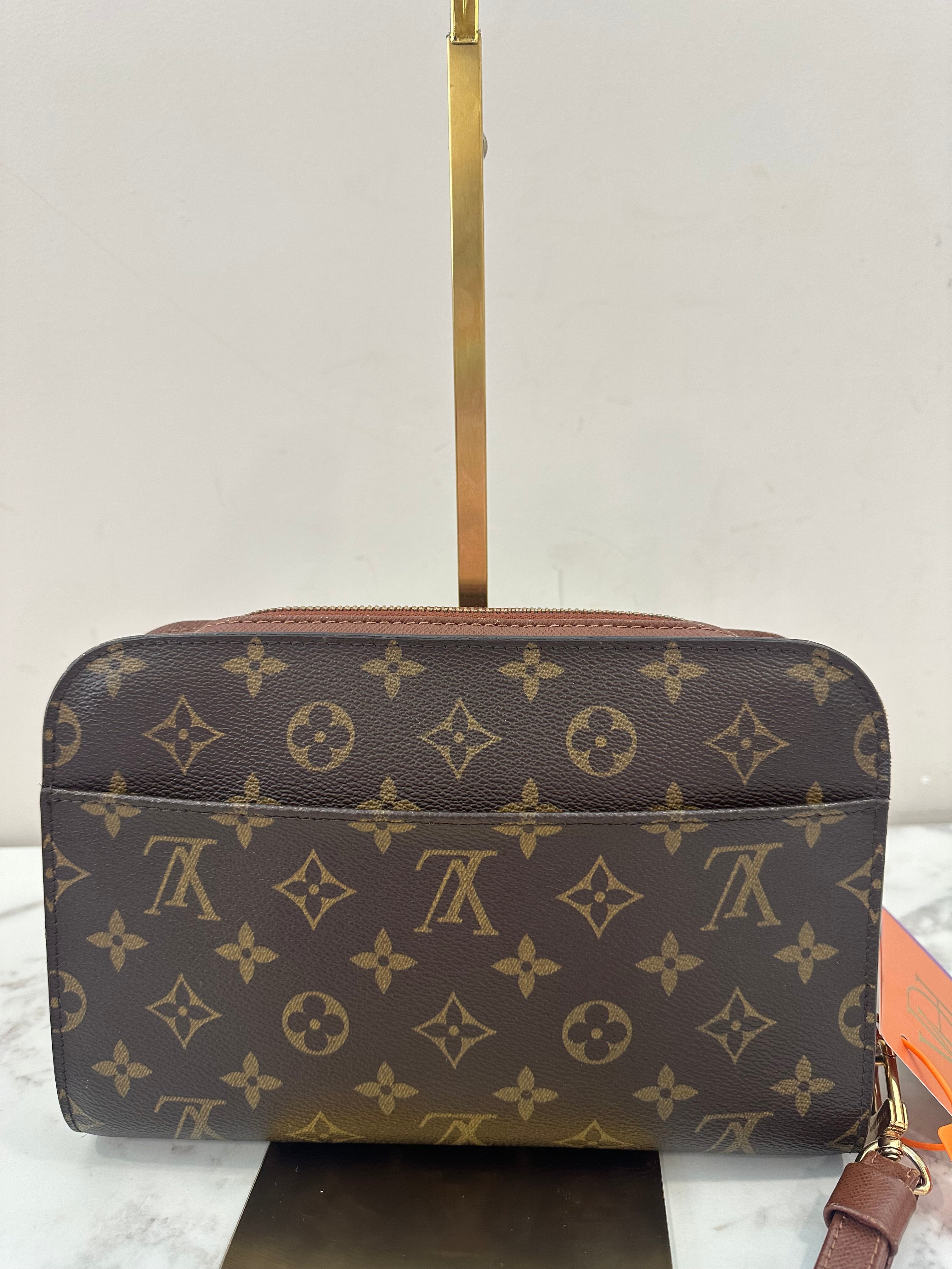 Louis Vuitton Orsay Clutch