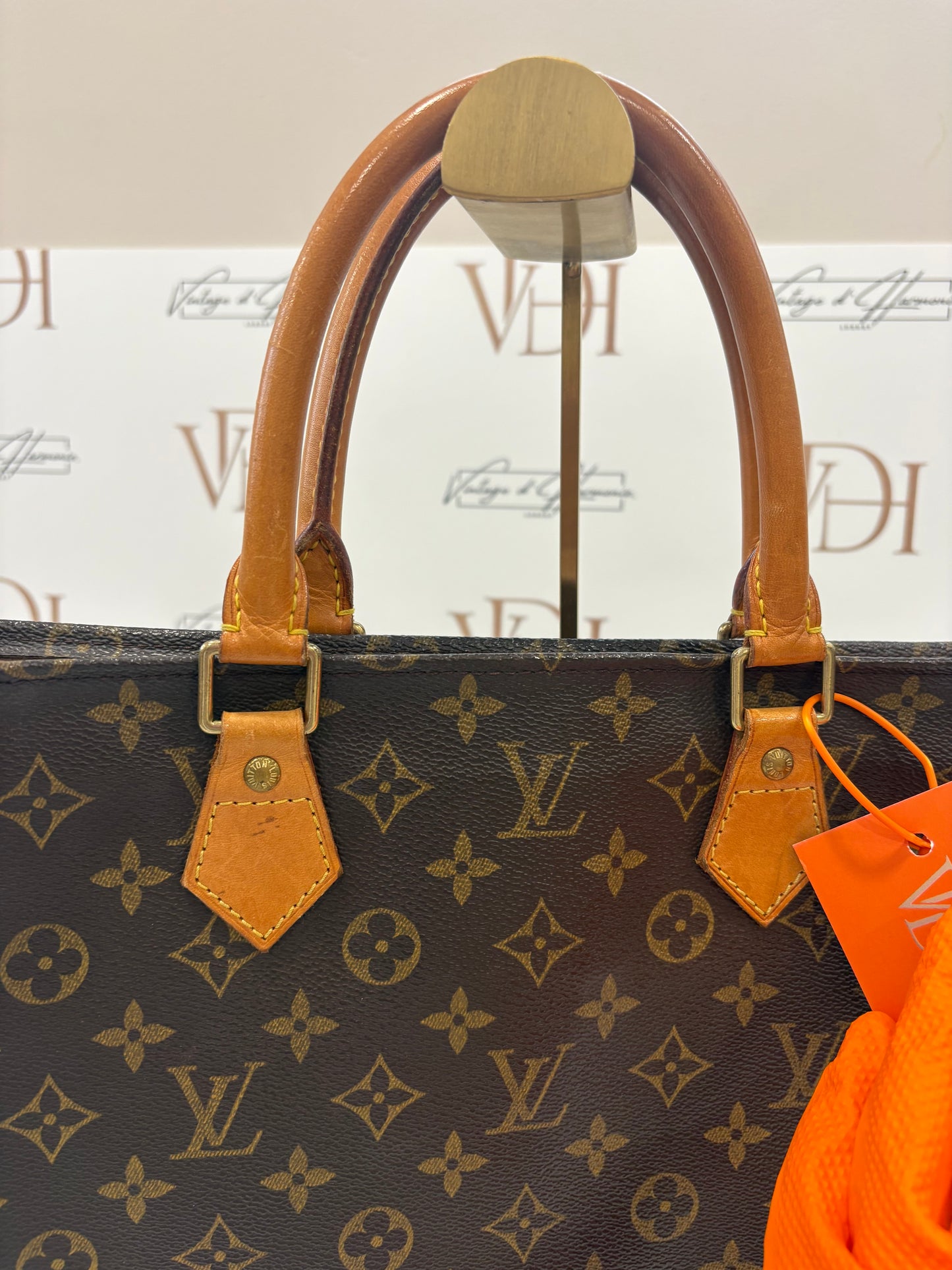 018786 - Louis Vuitton Sac Plat