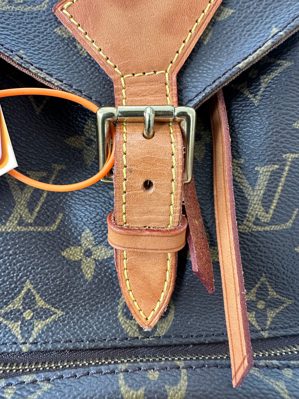 Louis Vuitton Montsouris MM