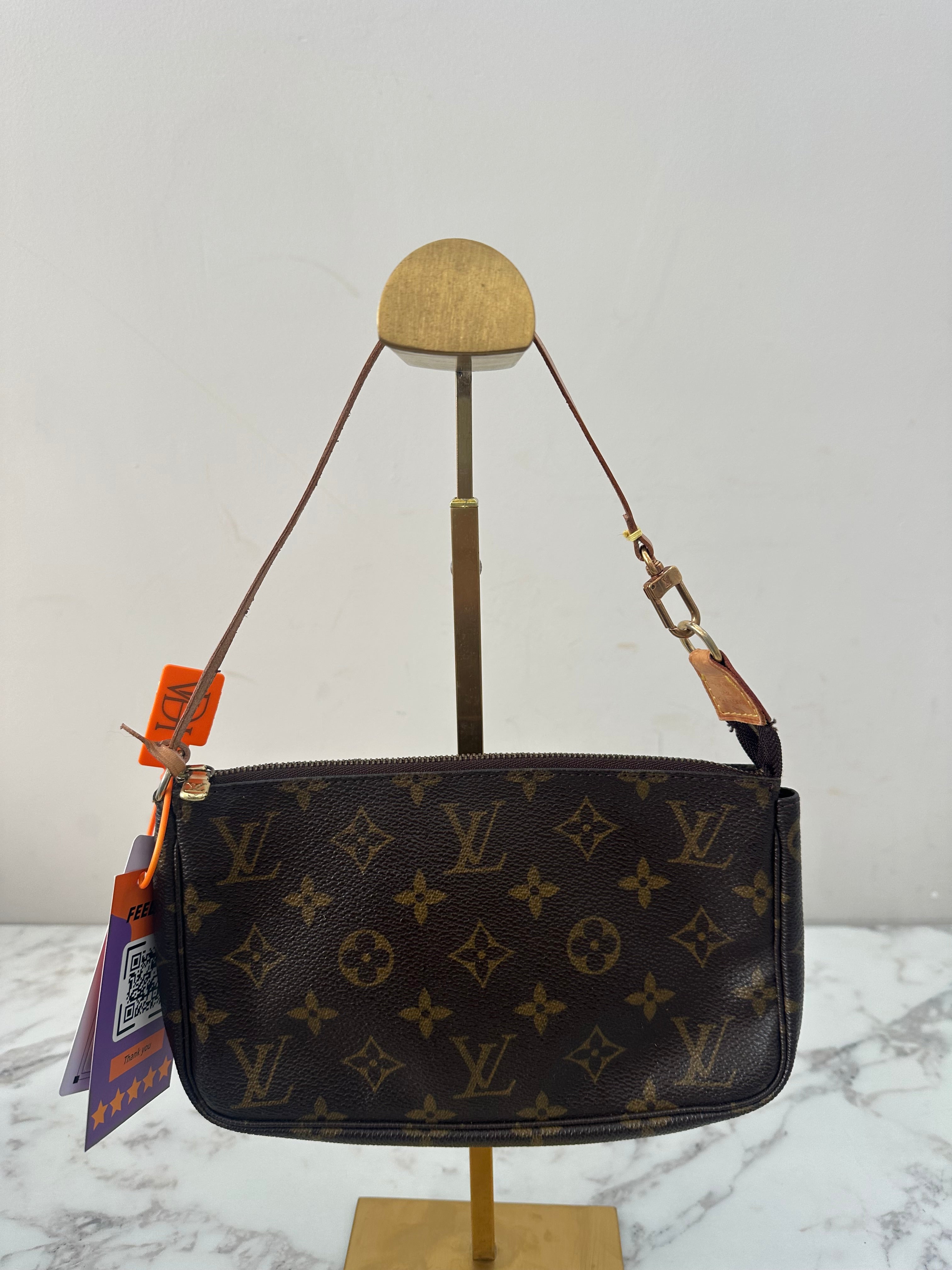 Louis Vuitton Pochette Accessoires