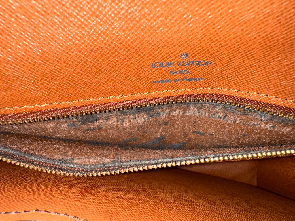 Louis Vuitton Monceau 28