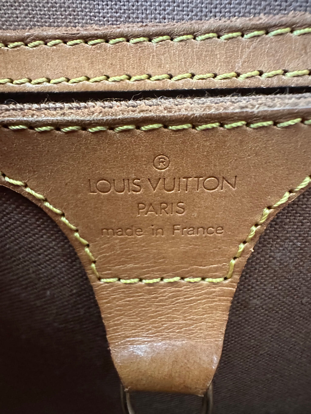 Louis Vuitton Ellipse MM