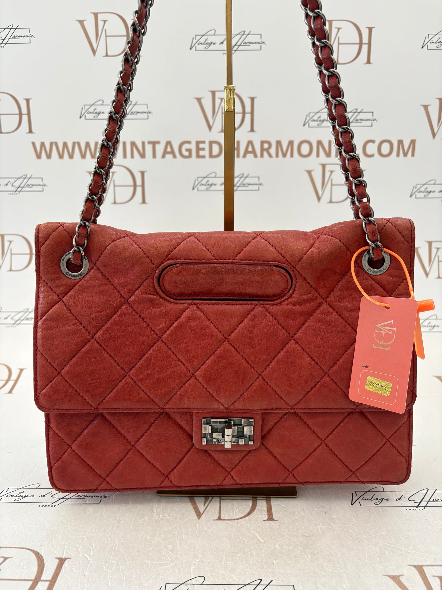 383062 - Chanel Flap Bag
