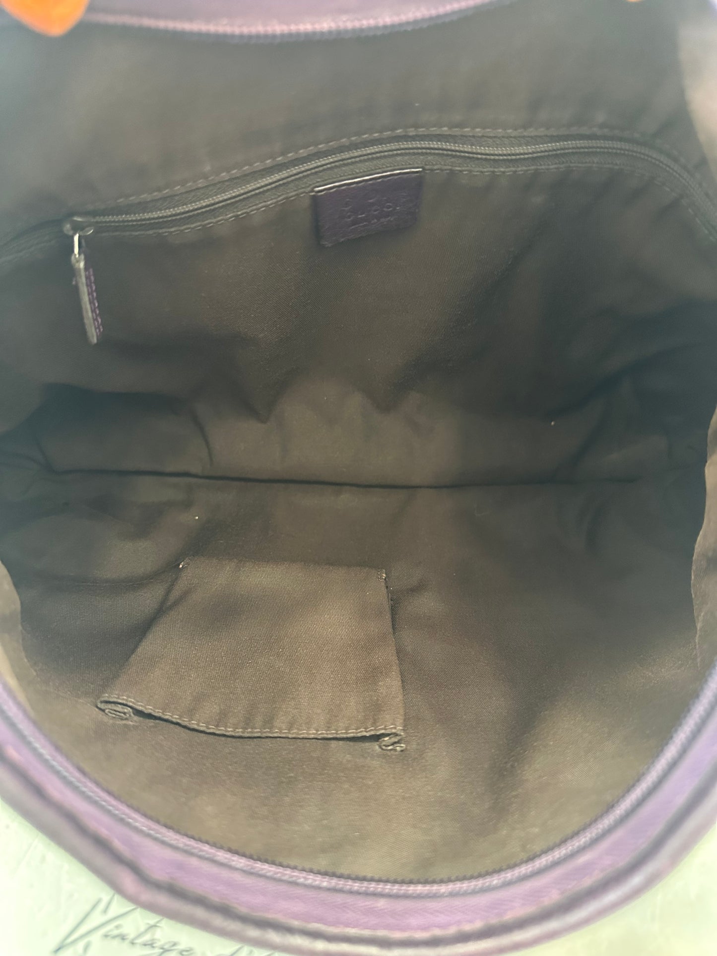 382387 - Gucci Abbey