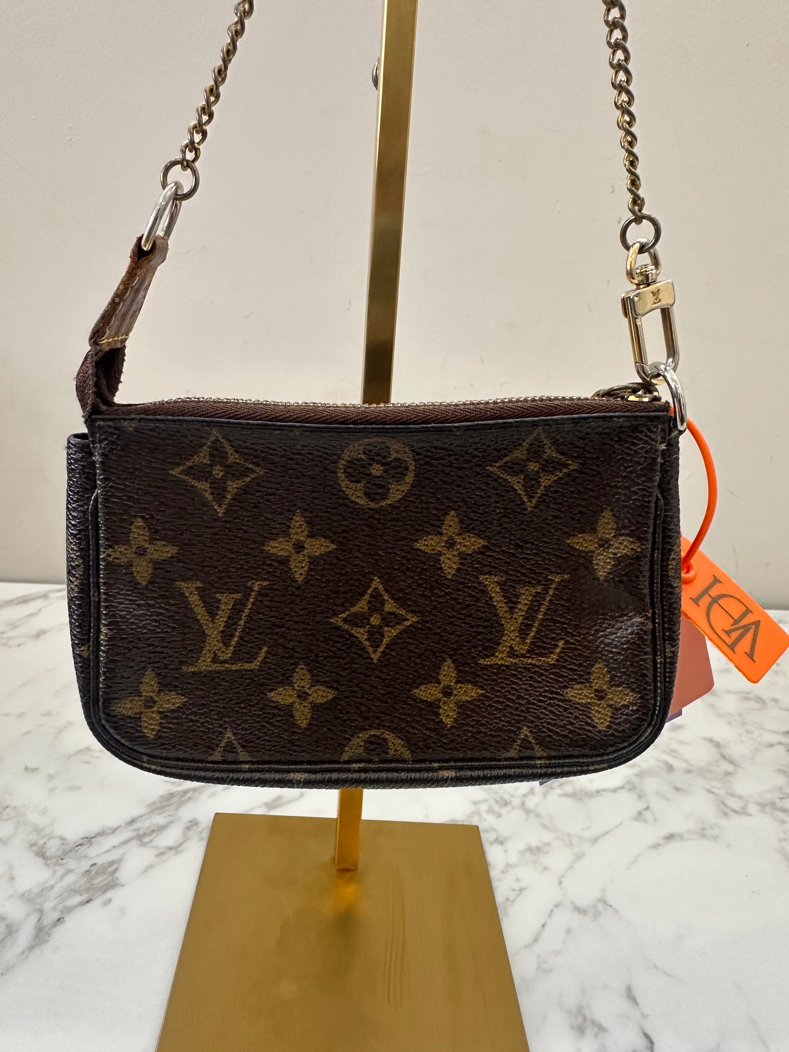Louis Vuitton Mini Pochette Accessoires