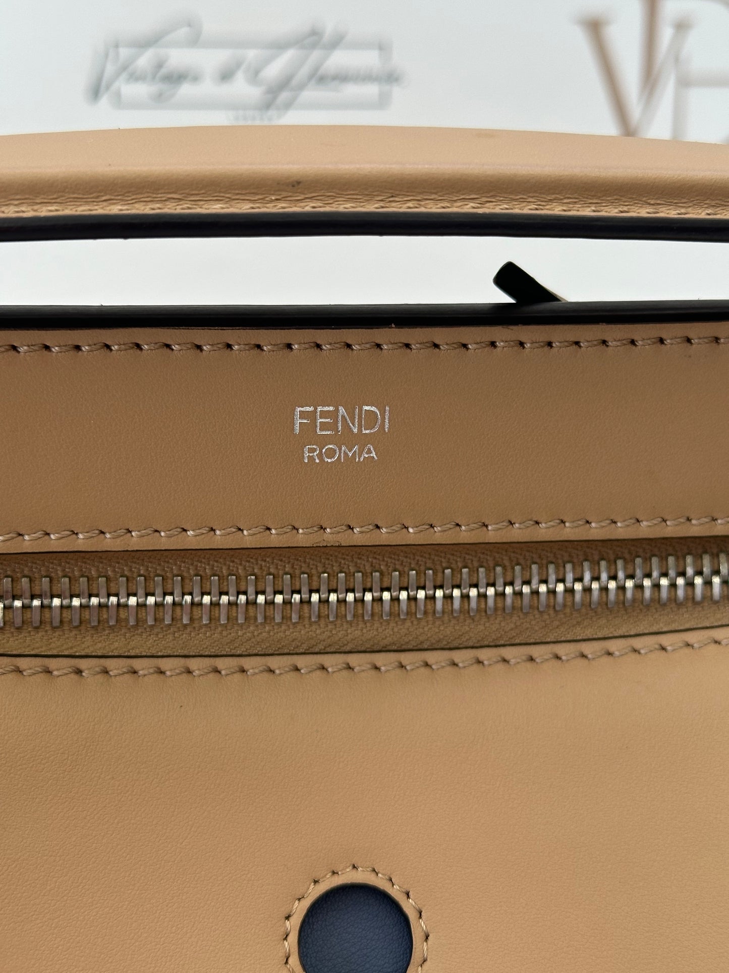 384212 - Fendi Dotcom
