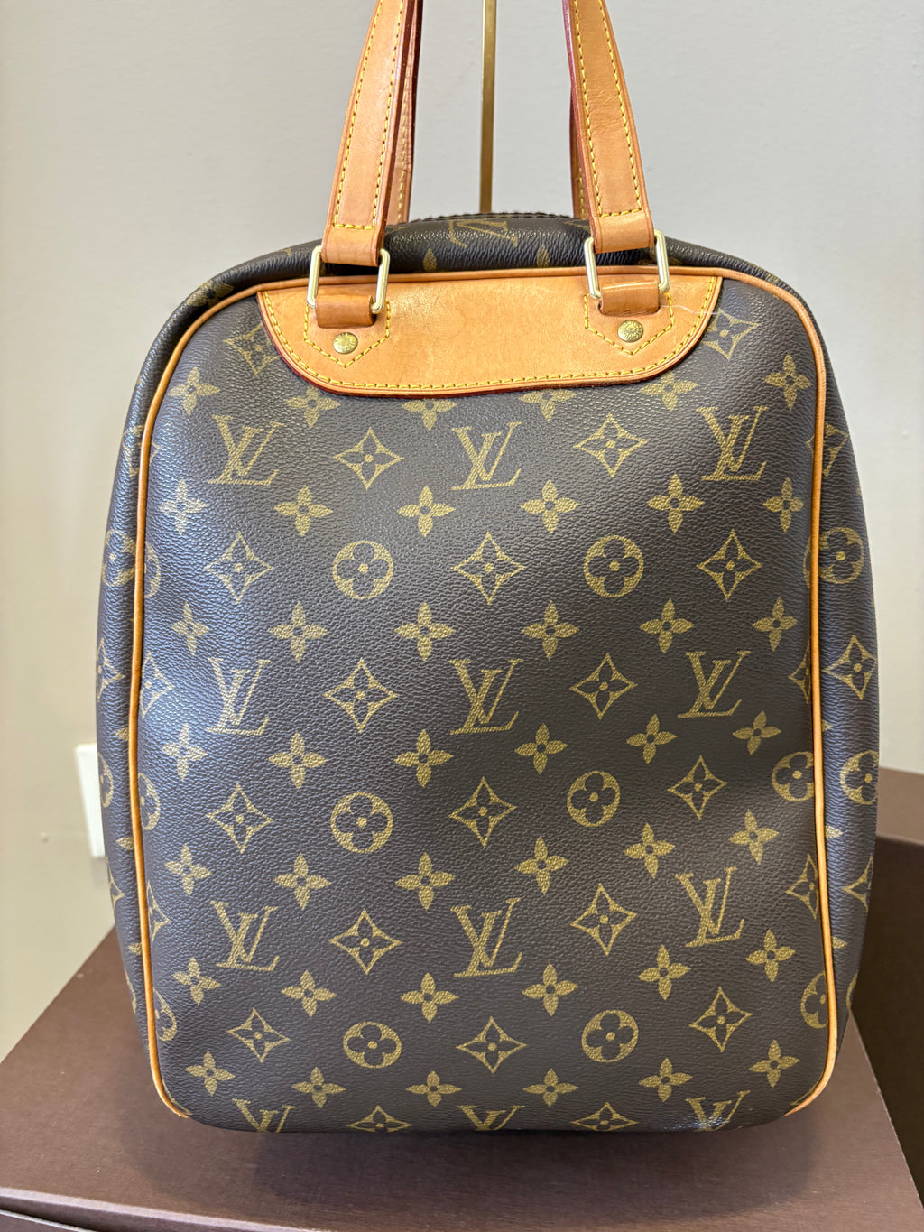 Louis Vuitton Excursion
