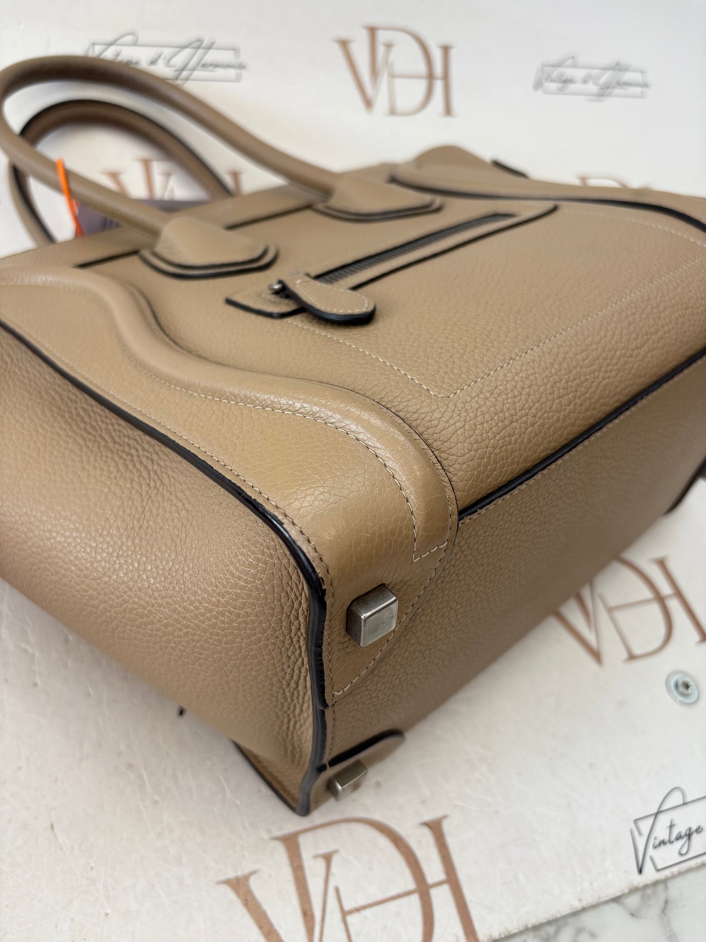 018613 - Céline Luggage