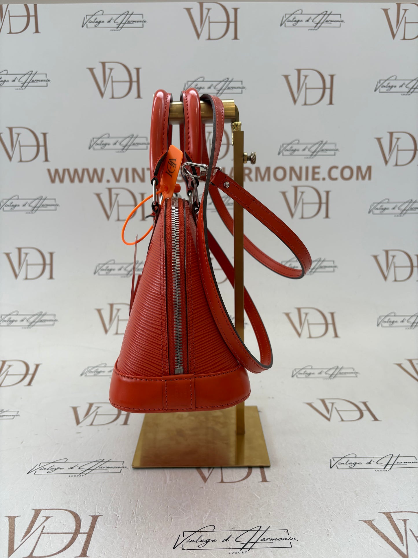 200880 - Louis Vuitton Alma BB