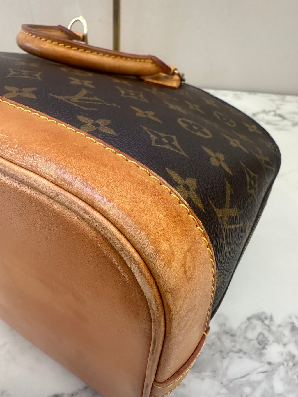 Louis Vuitton Alma