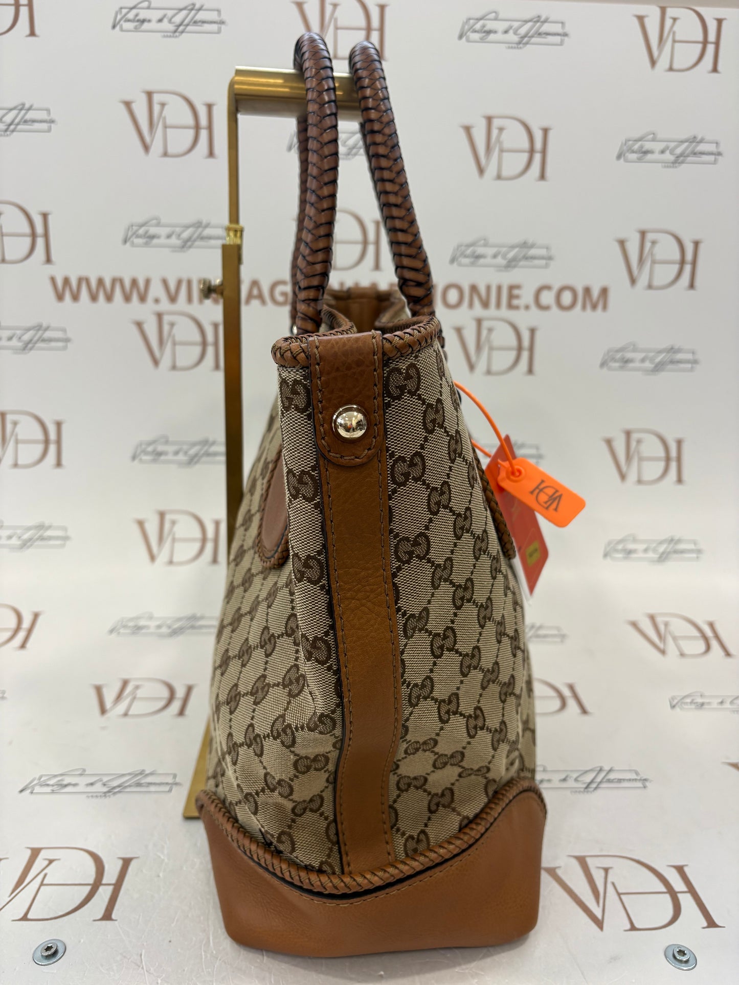 383194 - Gucci Brown