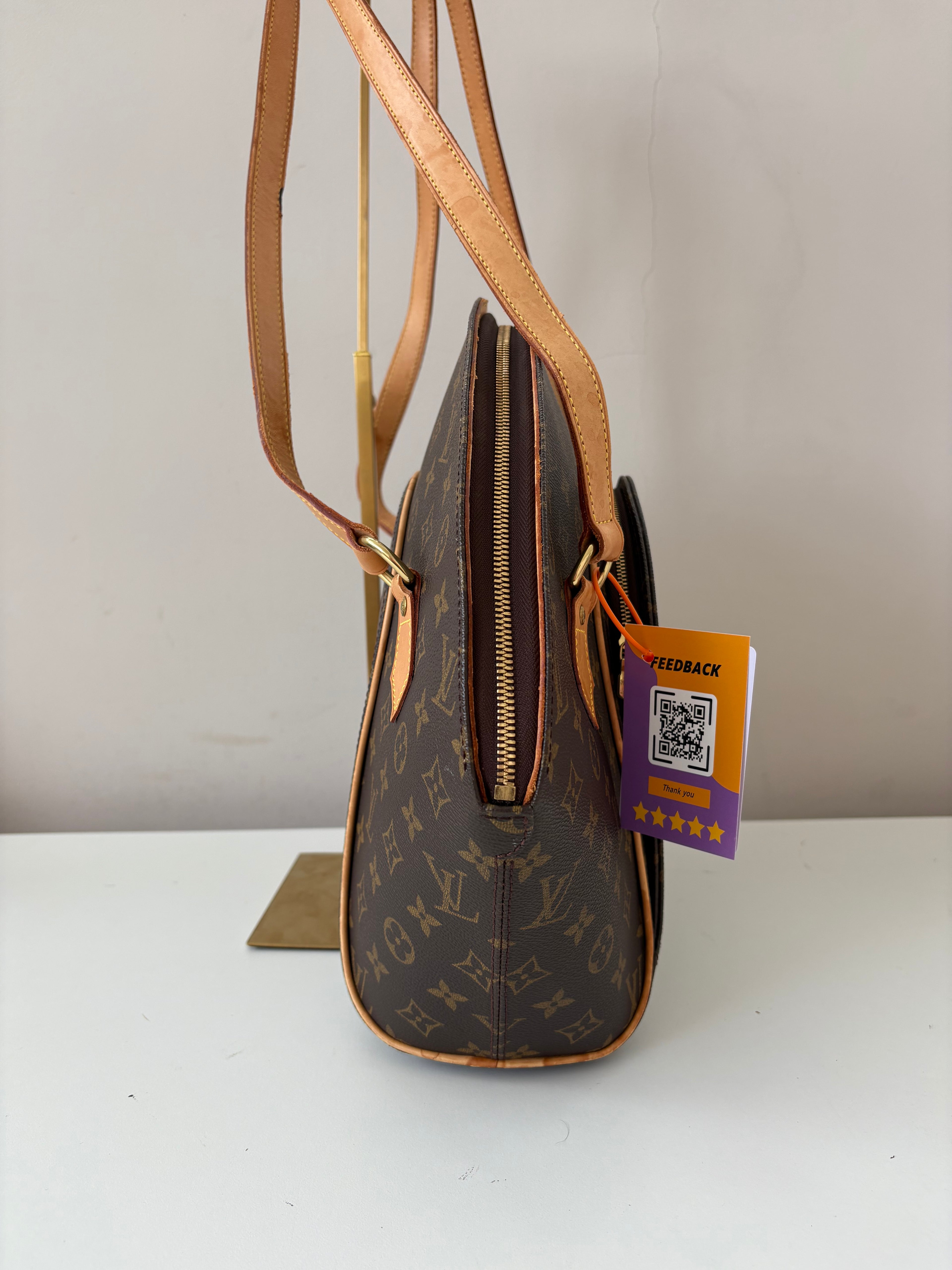 Louis Vuitton Ellipse Shopping