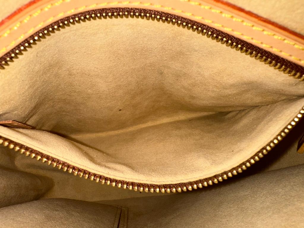 Louis Vuitton Looping MM