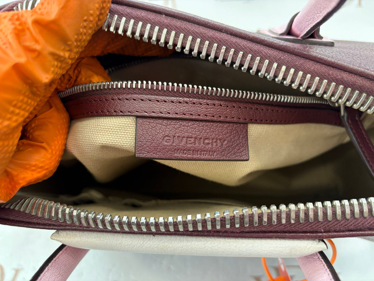 384260 - Givenchy Antigona