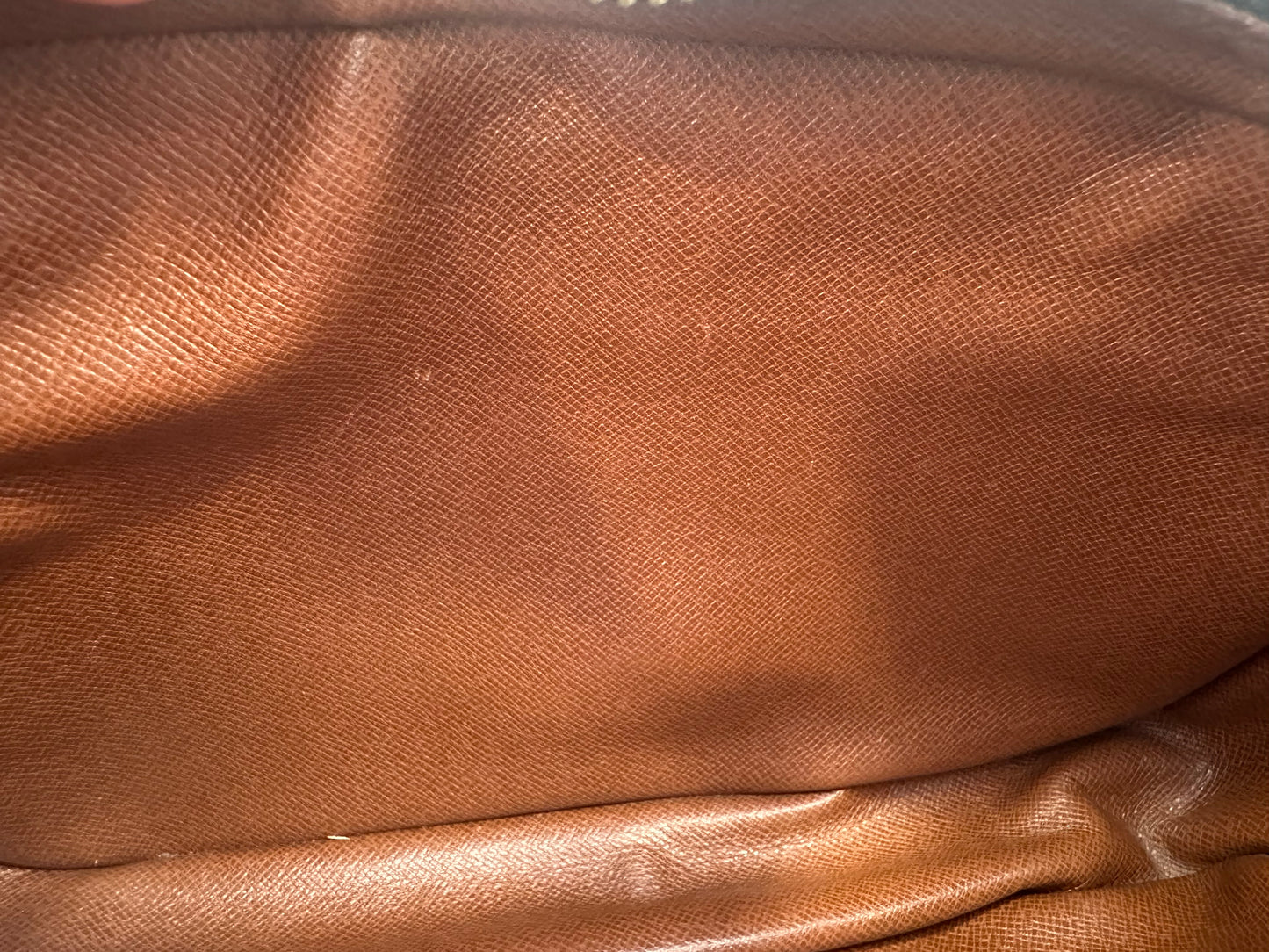 Louis Vuitton Saint Germain 24