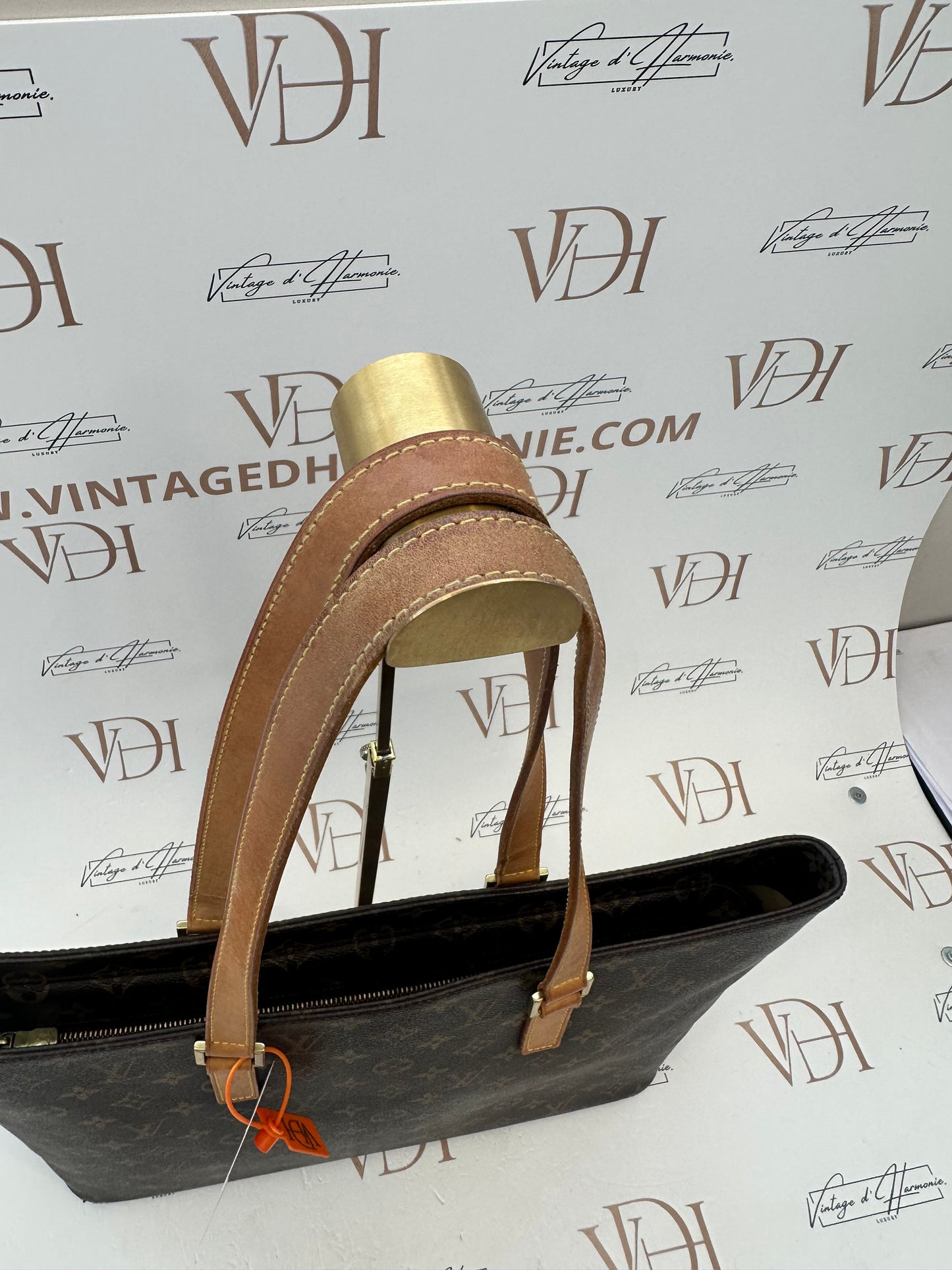 017903 - Louis Vuitton Luco