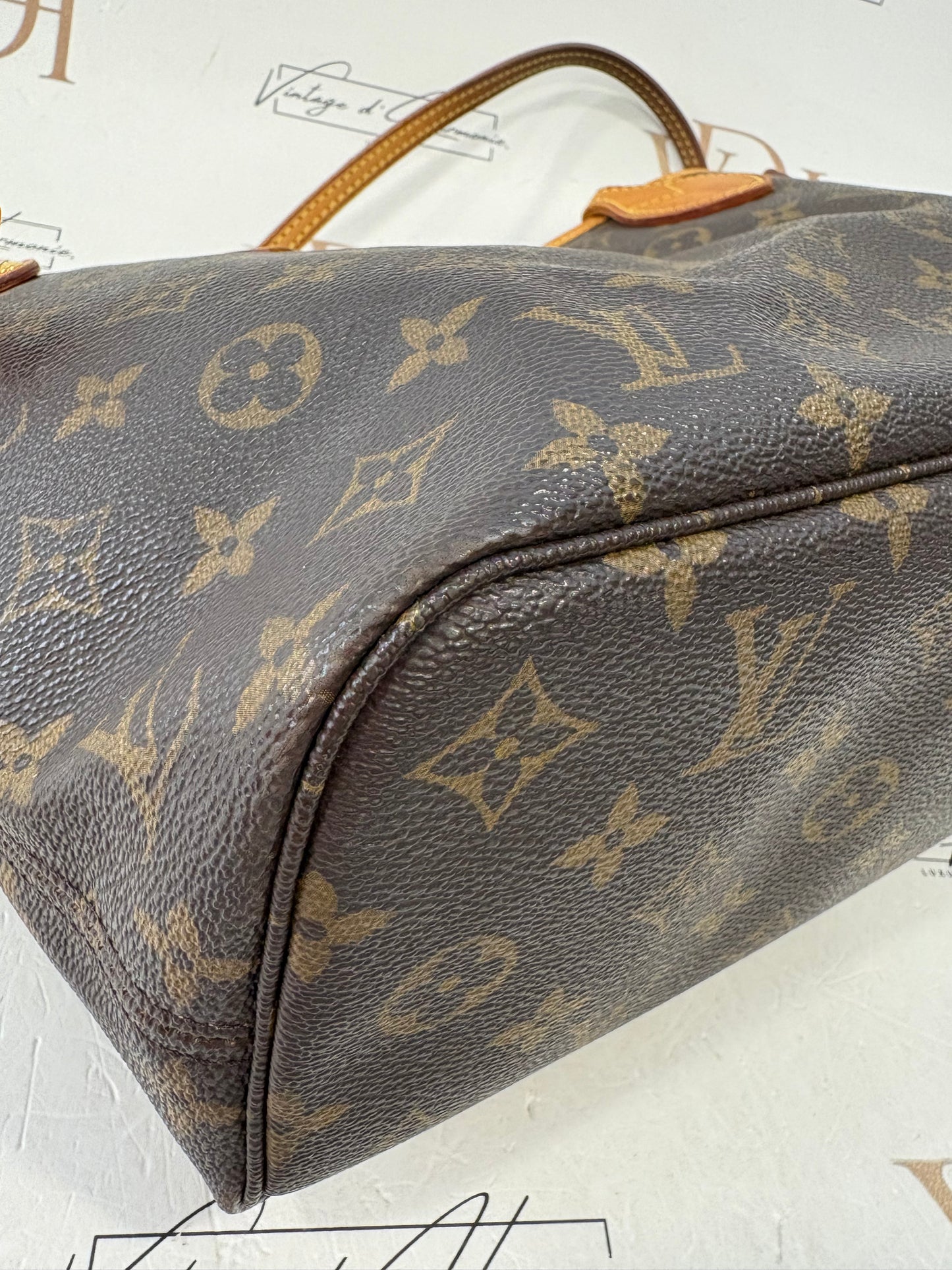 016935 - Louis Vuitton Neverfull PM
