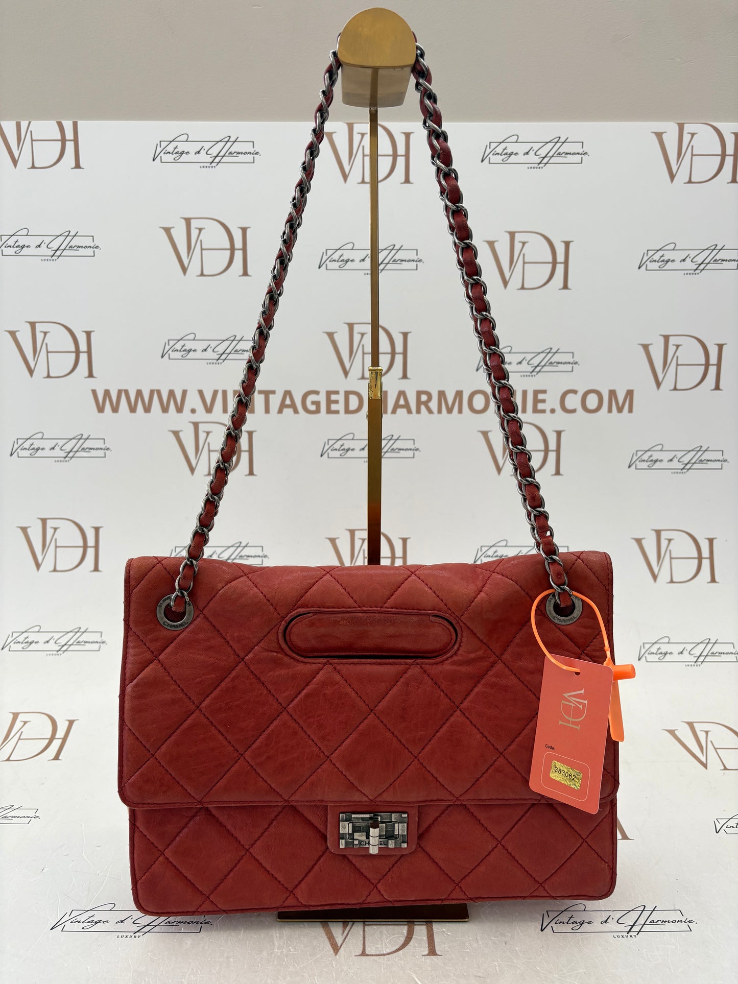 383062 - Chanel Flap Bag