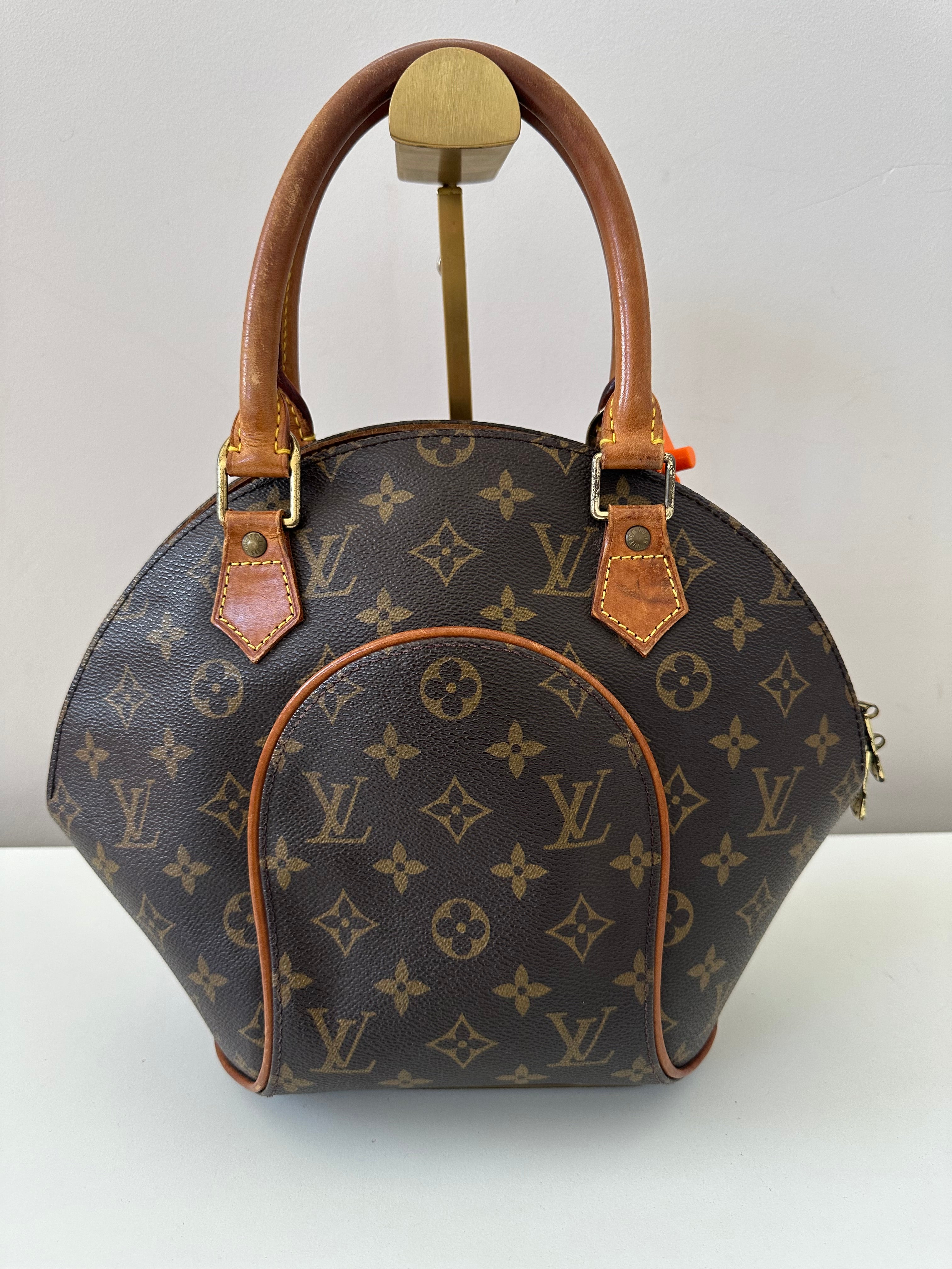 Louis Vuitton Ellipse PM