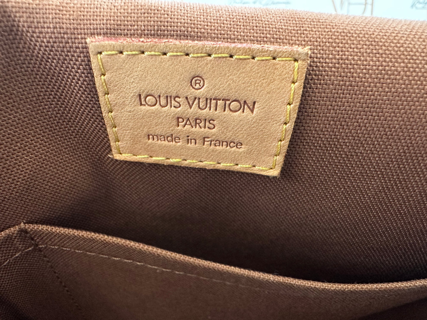 017996 - Louis Vuitton Messenger Bosphore PM
