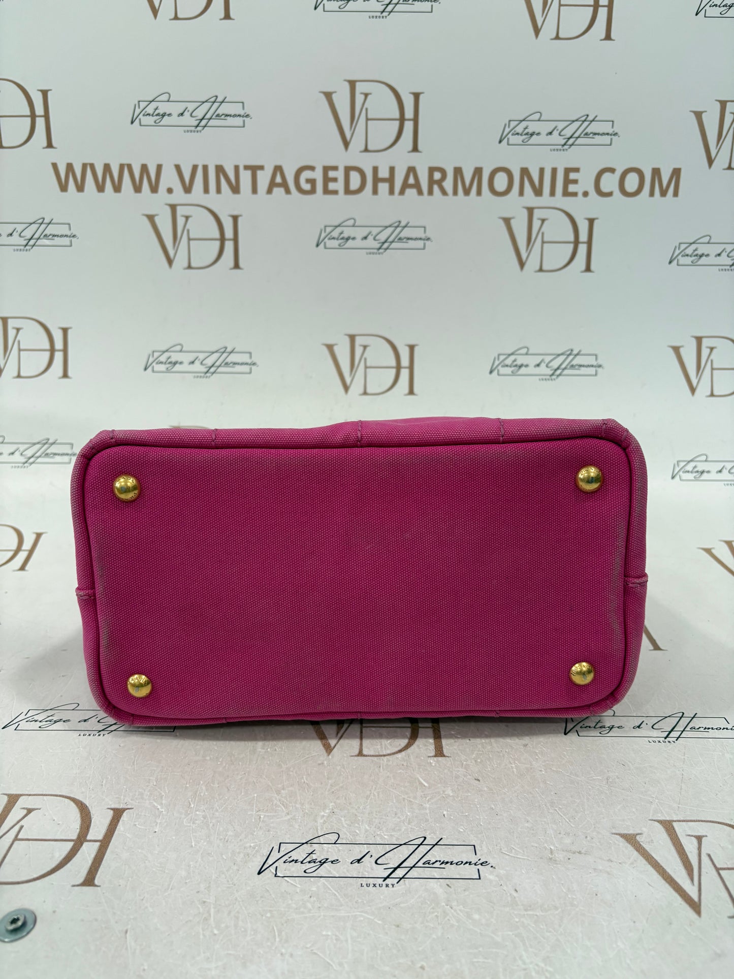 018335 - Prada Canapa