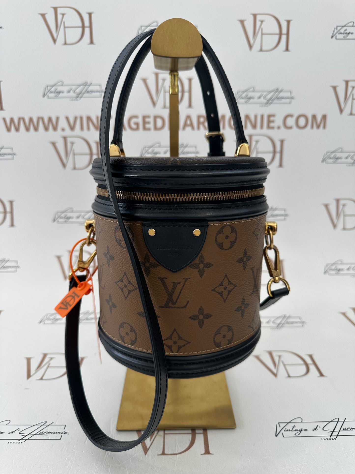 382214 - Louis Vuitton Cannes