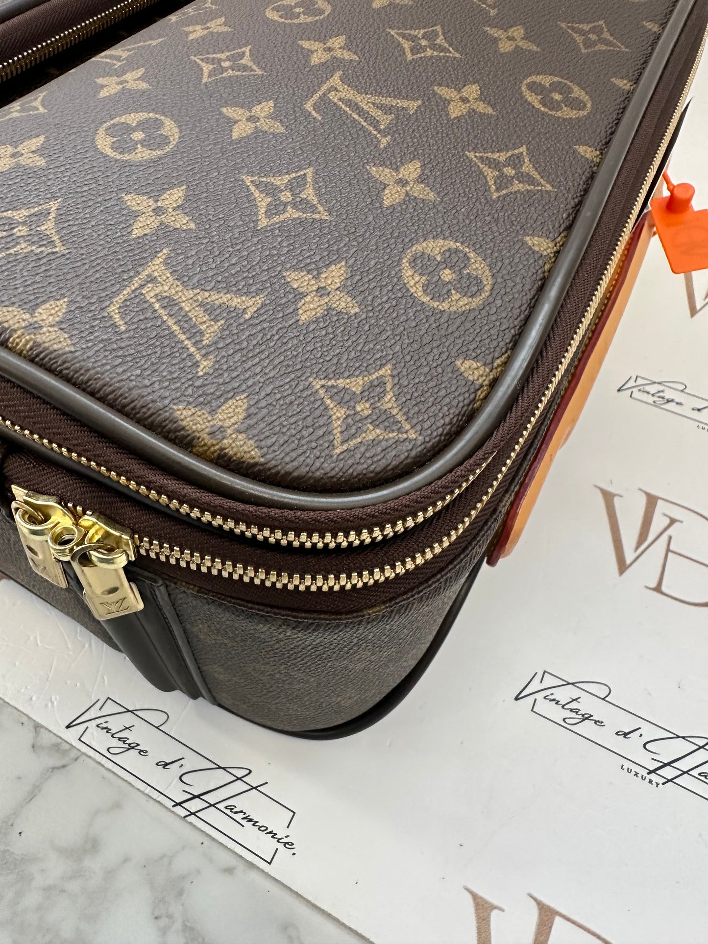 016886 - Louis Vuitton Trolley