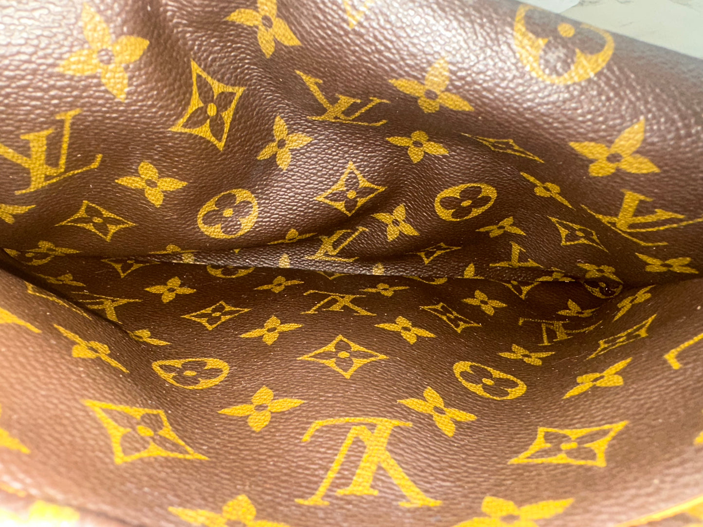Louis Vuitton Saint German 27