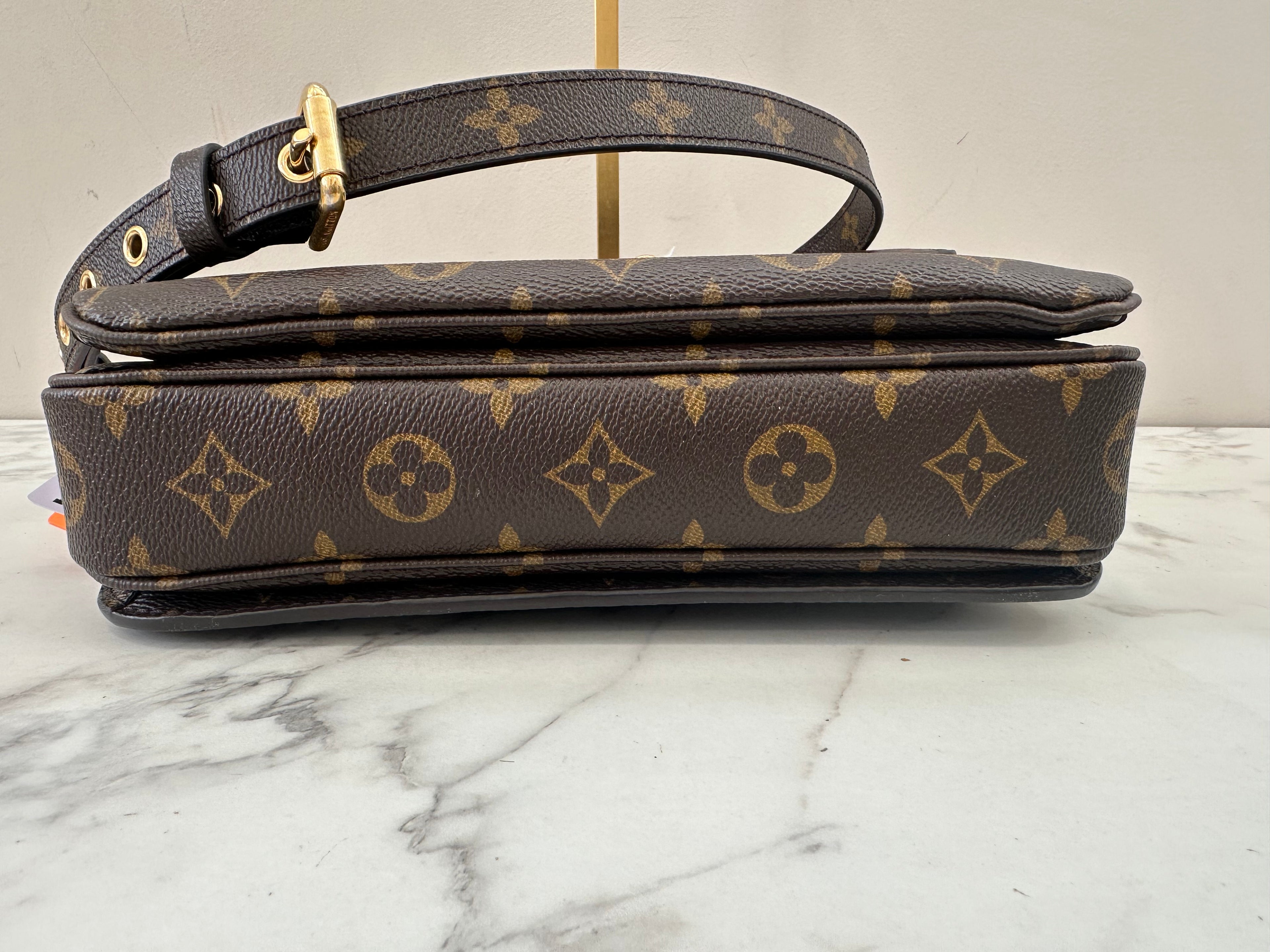 Louis Vuitton Metis