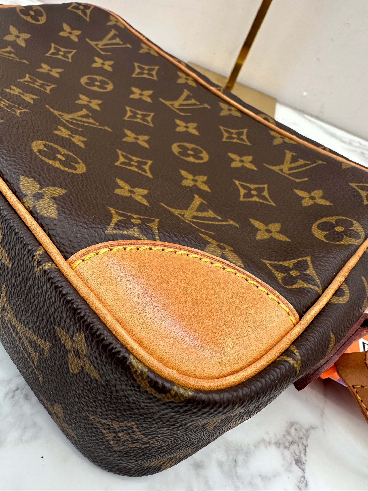 Louis Vuitton Trocadero 27