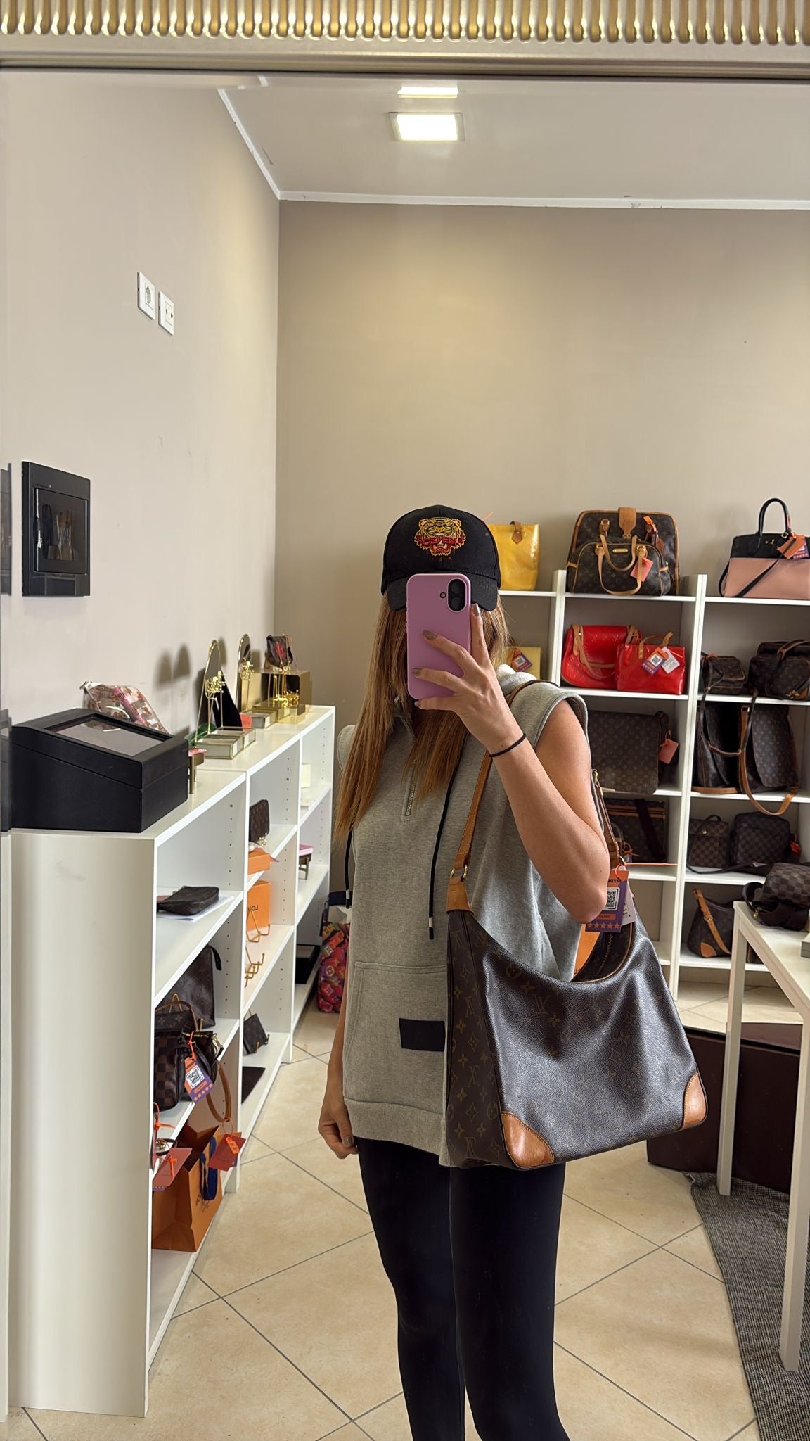 Louis Vuitton Boulogne 35