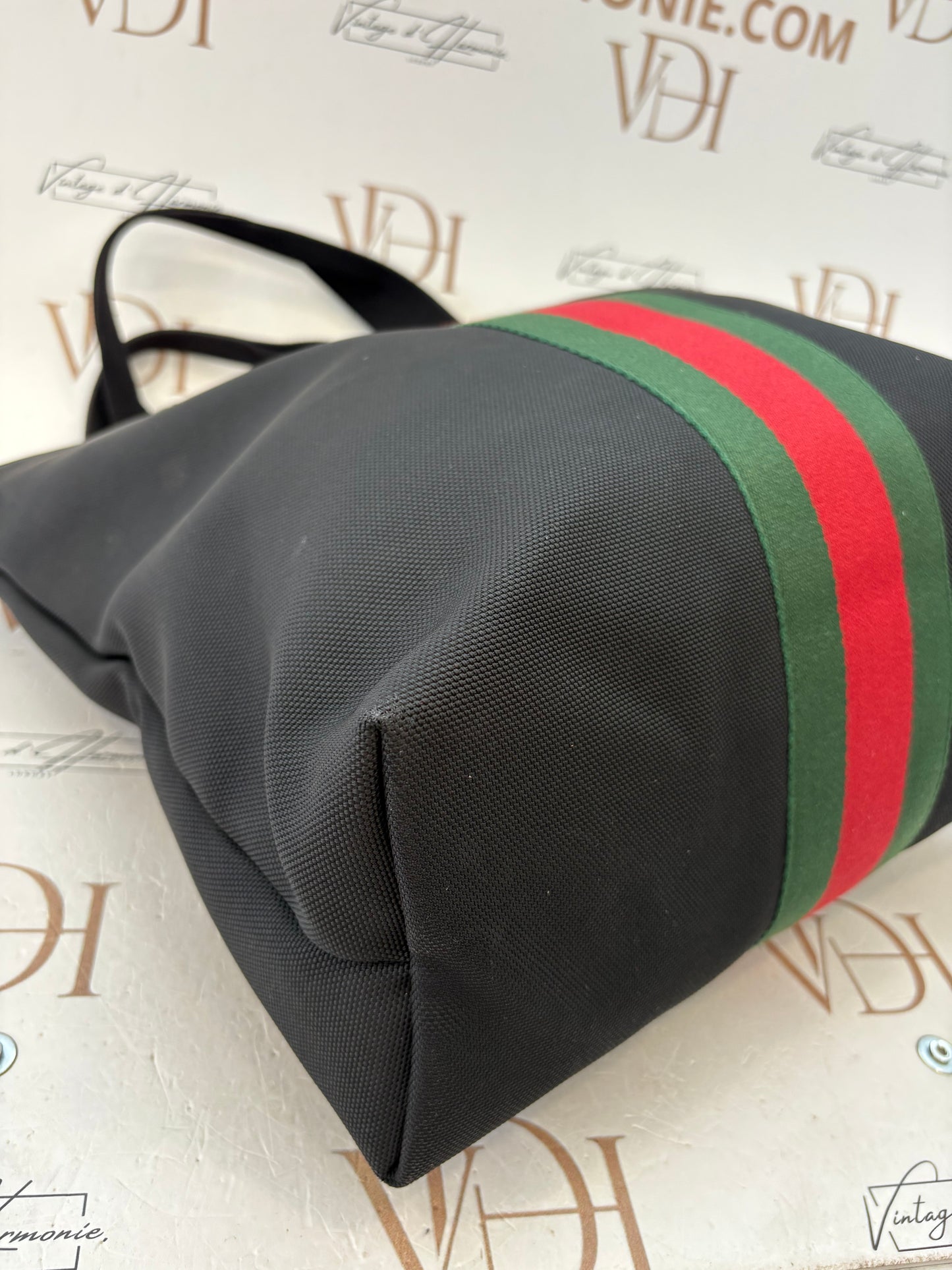 201320 - Gucci Tote