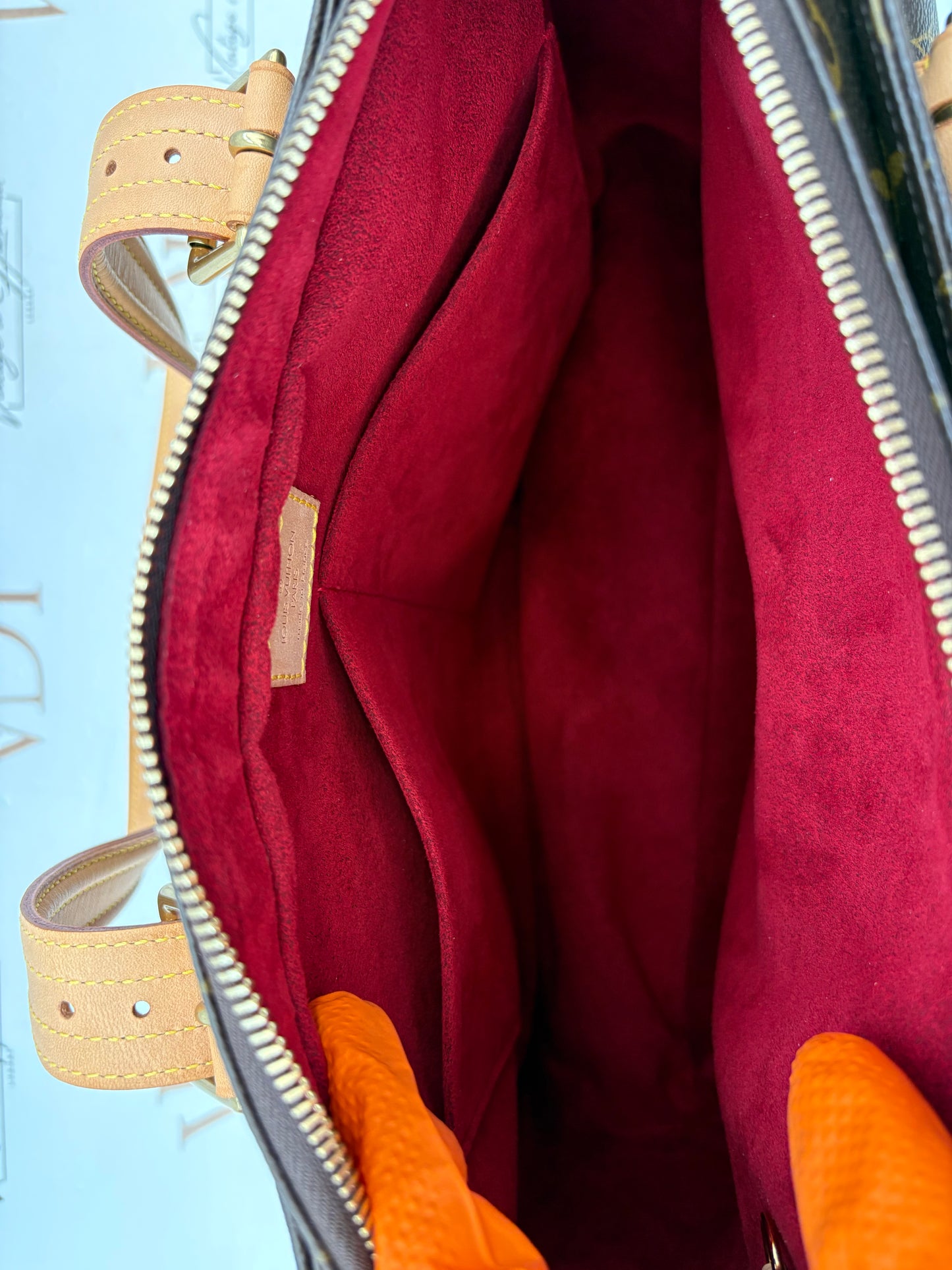 018059 - Louis Vuitton Multipli Cite