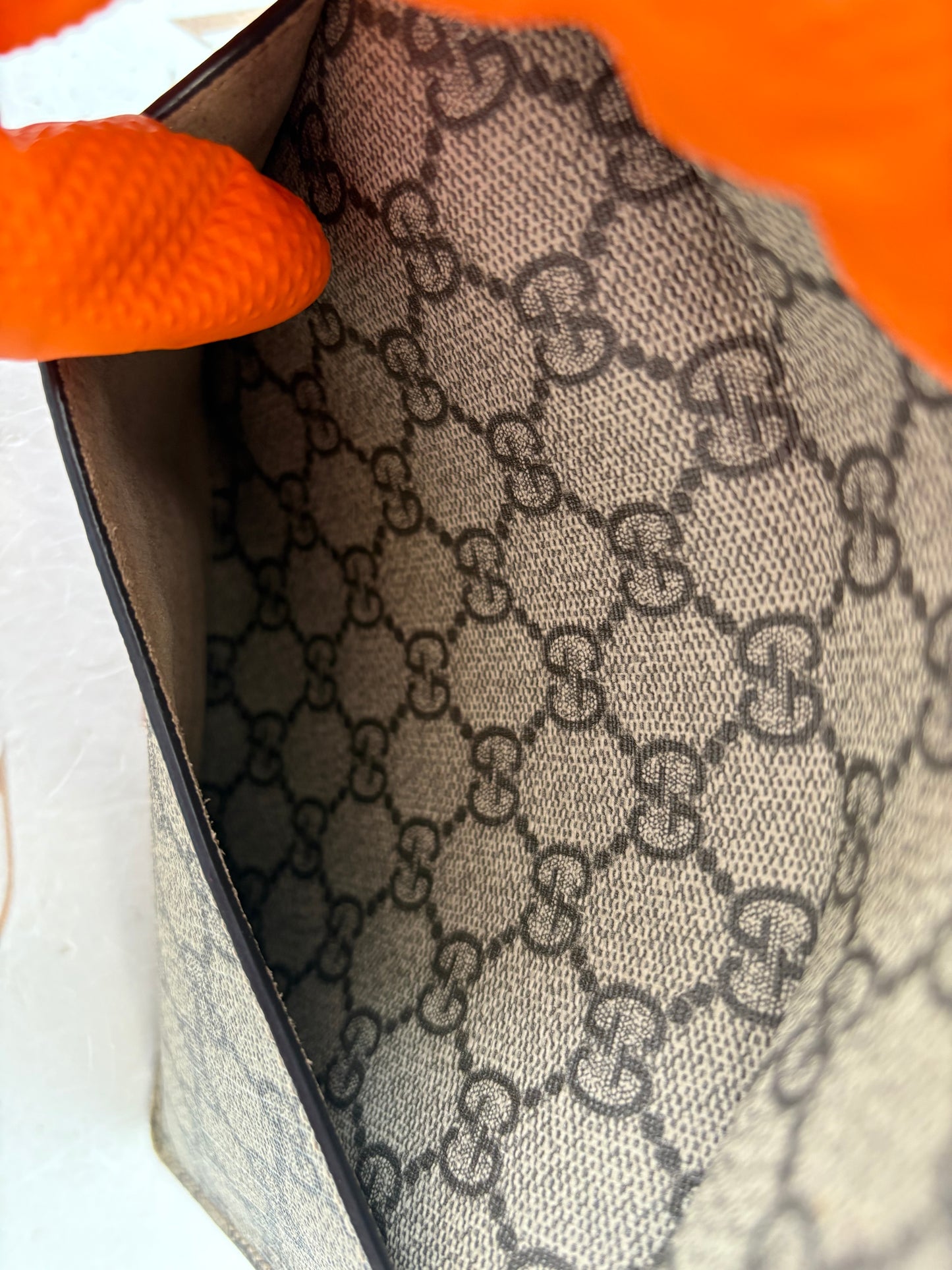 384072 - Gucci Dionysus