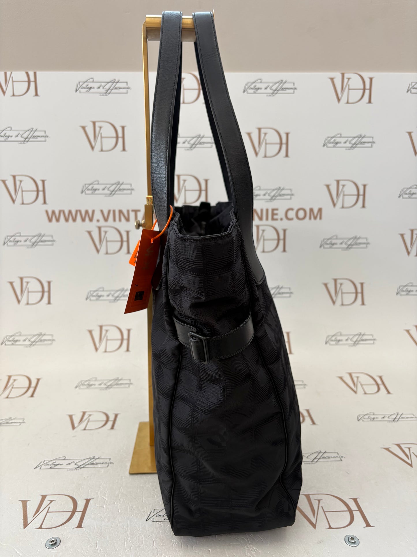 018922 - Chanel Black Jacquard