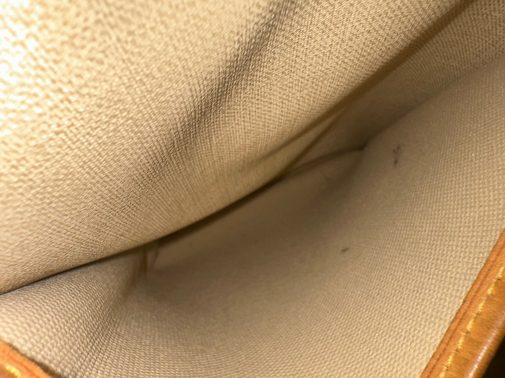 Louis Vuitton Deauville