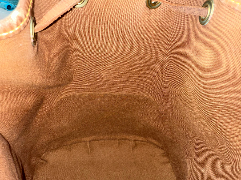 Louis Vuitton Montsouris MM